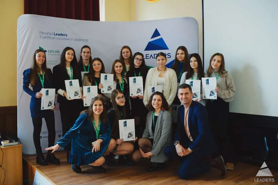 fundatia-leaders_exploratori-de-viitor_holcim_1-1.jpg